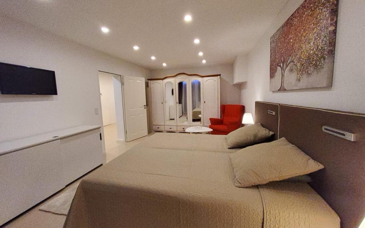 3 Zimmer Wohnung - Keine Party Wohnung ! 6 Personen Dusseldorf Exterior photo