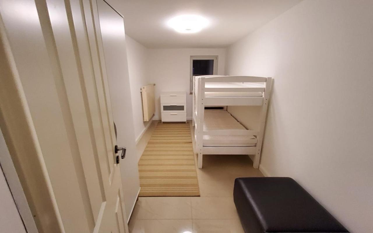 3 Zimmer Wohnung - Keine Party Wohnung ! 6 Personen Dusseldorf Exterior photo